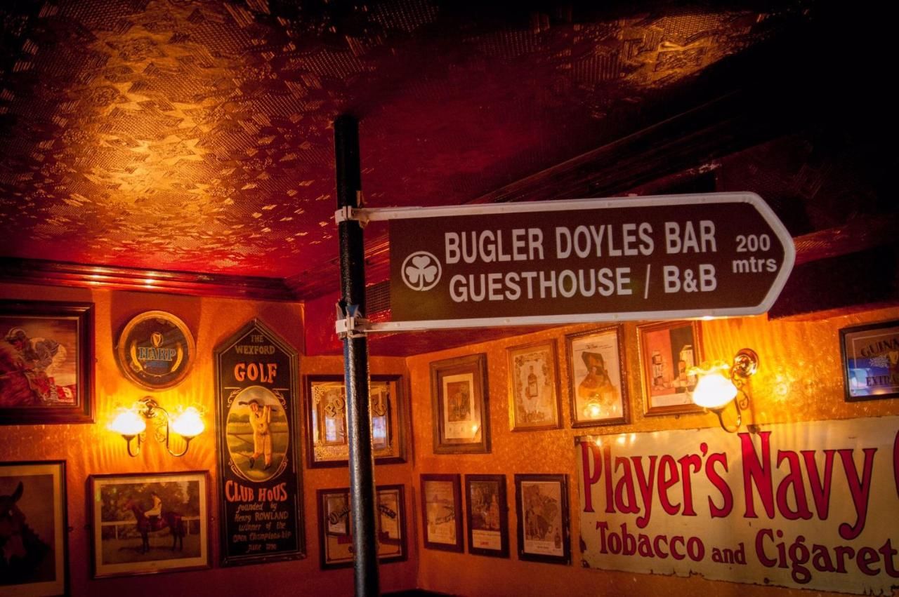 Гостевой дом Bugler Doyles Bar & Townhouse Уэксфорд-31