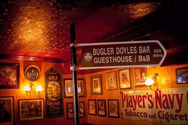 Гостевой дом Bugler Doyles Bar & Townhouse Уэксфорд-30
